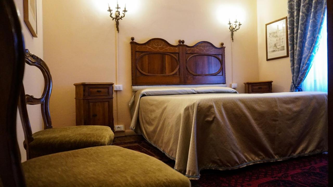 Hotel Antica Dimora Della Racchetta à Ferrare Extérieur photo