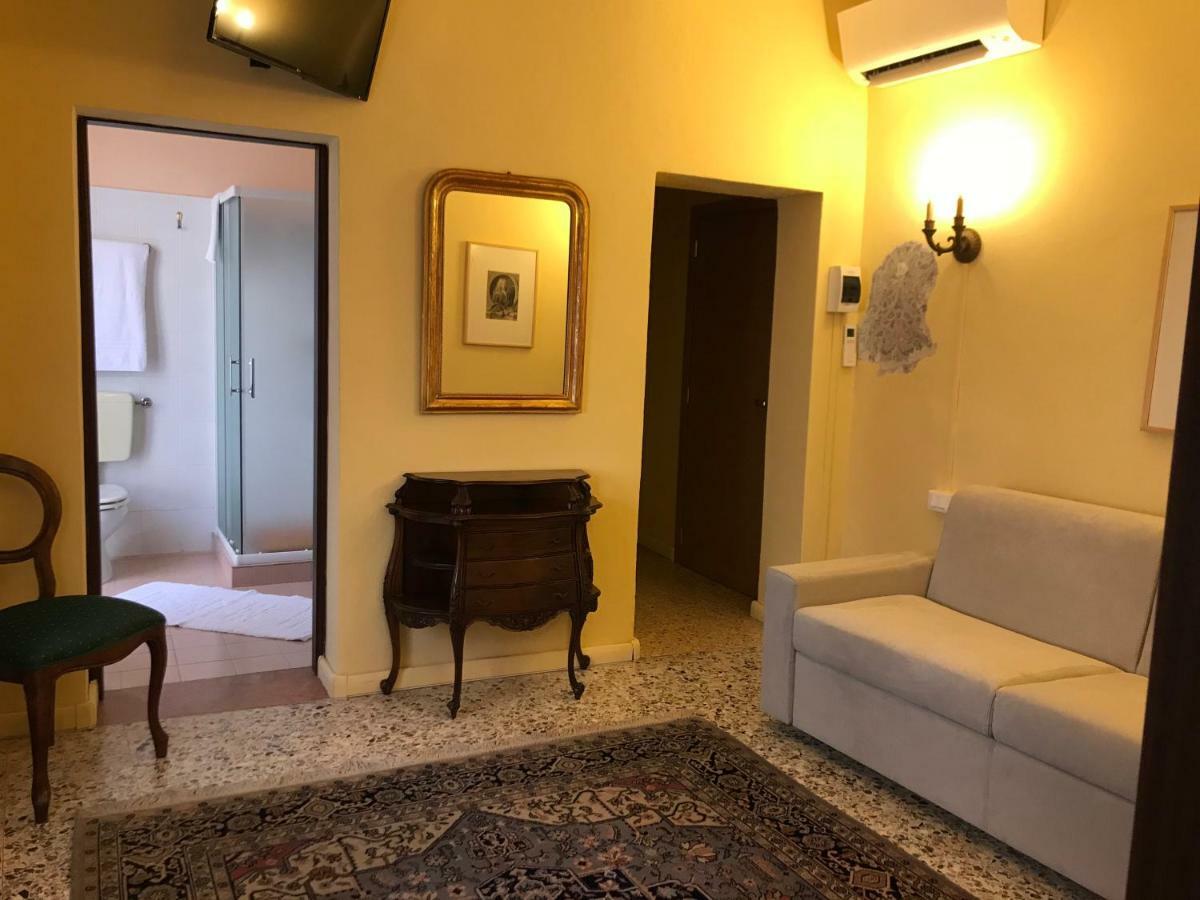 Hotel Antica Dimora Della Racchetta à Ferrare Extérieur photo